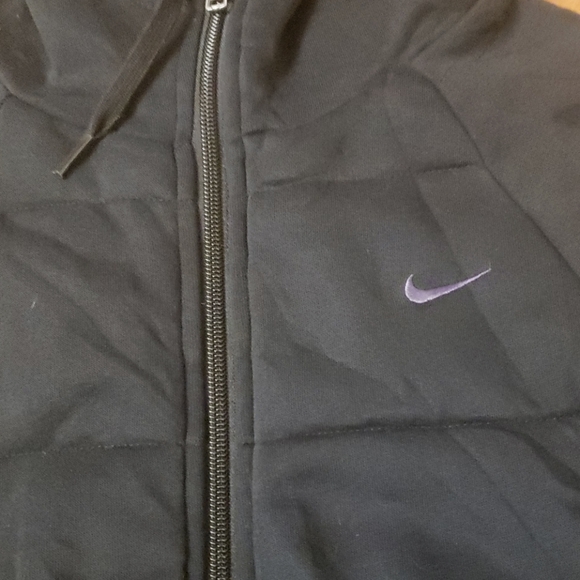 Nike jacket - Picture 2 of 6